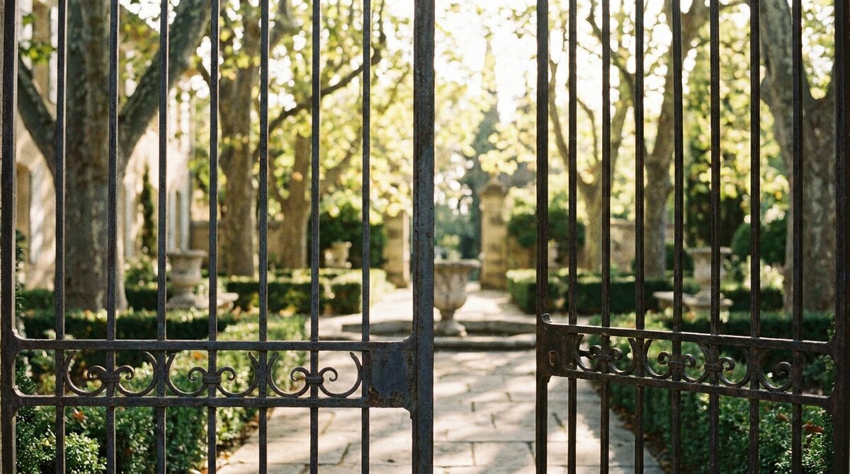 16e arrondissement : la taxe sur les logements vacants force l'arbitrage sur les rez-de-jardin Auteuil
